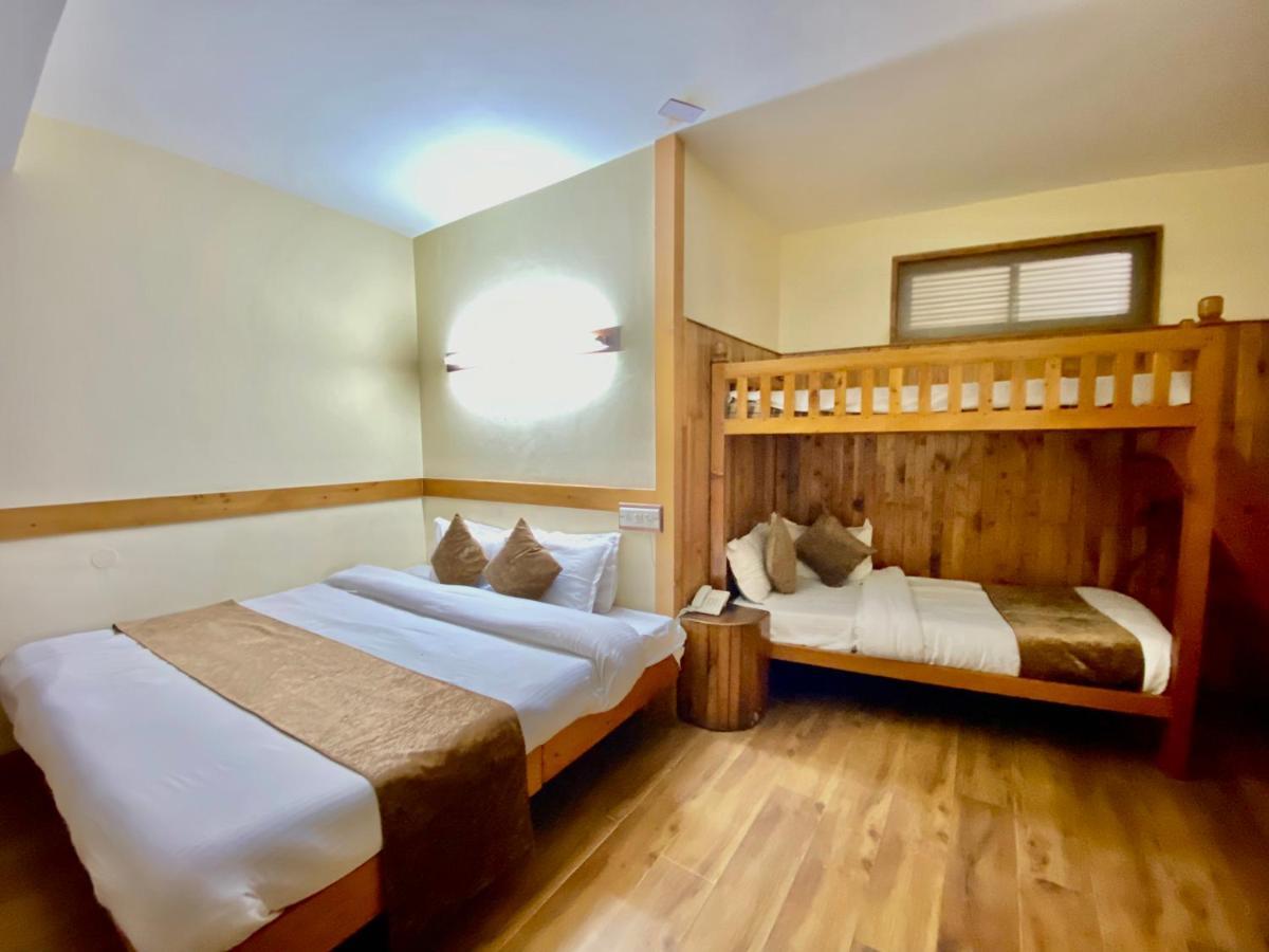 Hotel Valley Of Gods Manāli Dış mekan fotoğraf