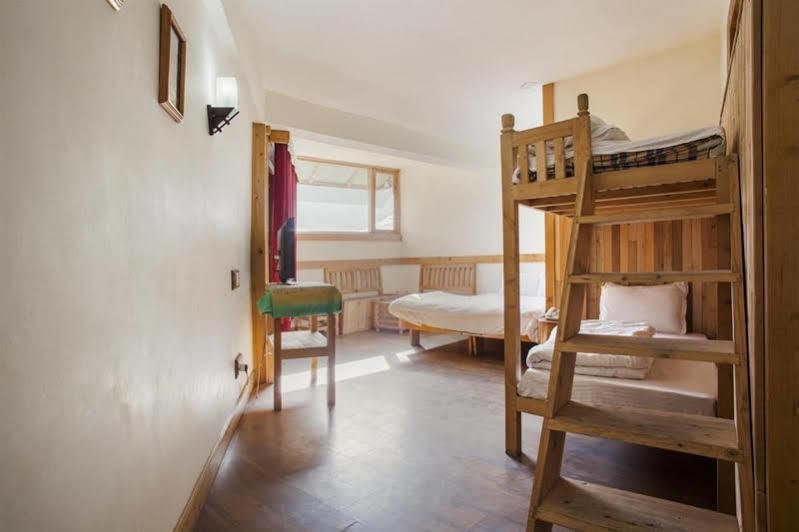 Hotel Valley Of Gods Manāli Dış mekan fotoğraf